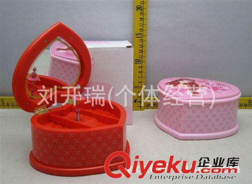 簡易單層桃心音樂盒  　新奇兒童禮品音樂盒　廠家直銷音樂盒