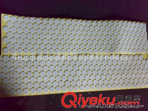 【供應(yīng)各種電子CPU散熱墊片】矽膠墊片