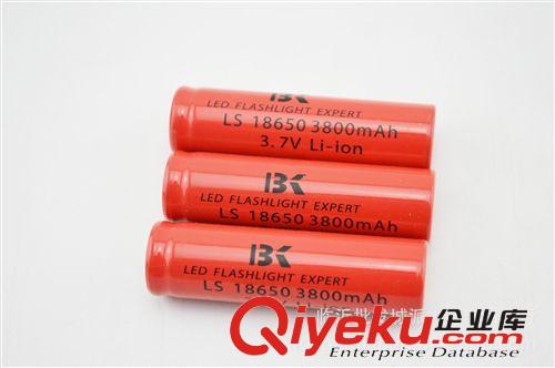 派力肯c7 LED強(qiáng)光戰(zhàn)術(shù)手電筒 LED鋁合金強(qiáng)光手電筒 地攤百貨