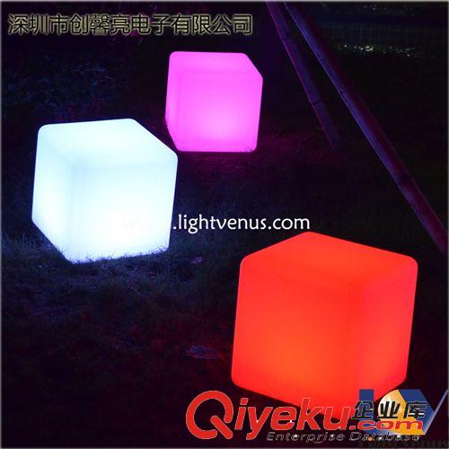 歡迎咨詢 沙灘凳子 cube LED15色發光變色 塑料凳子