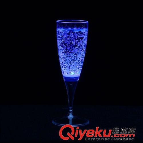 大量供應(yīng) 可印logo LED彩色發(fā)光杯 節(jié)慶婚禮 高腳杯