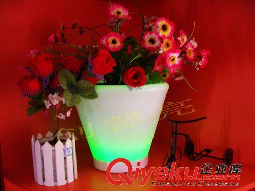 專業生產 led7彩遙控變色 可充電式 宜家酒店酒吧大堂 塑料花盆