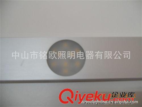 現(xiàn)貨 批發(fā)衣柜燈LED櫥柜感應(yīng)燈手掃感應(yīng)原始圖片3
