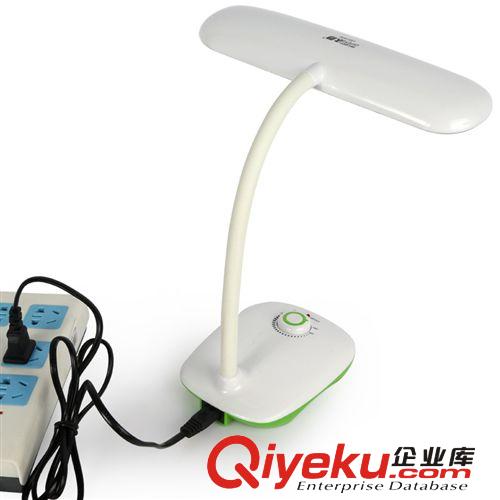 670久量護(hù)眼學(xué)習(xí)閱讀led臺(tái)燈充電無(wú)極調(diào)光可折疊臺(tái)燈創(chuàng)意臺(tái)燈