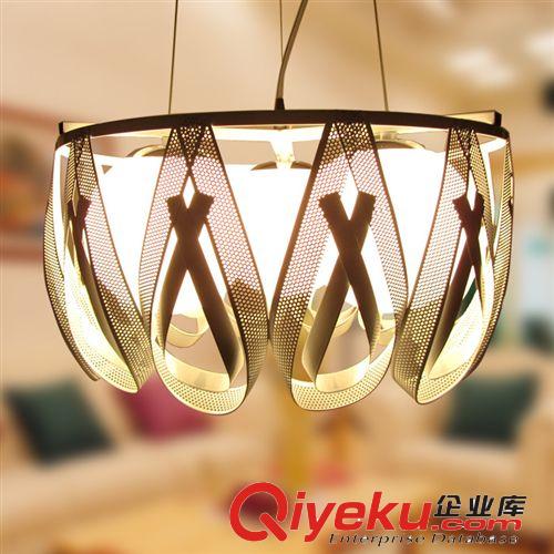 吊燈白色圓形餐廳吊燈客廳吊燈創意3頭 裝飾簡約吊燈批發燈具貨源原始圖片2