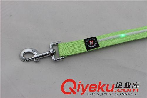 LED發光狗鏈子牽引器寵物帶/發光繩子/牽引繩狗繩子狗拉繩狗批發
