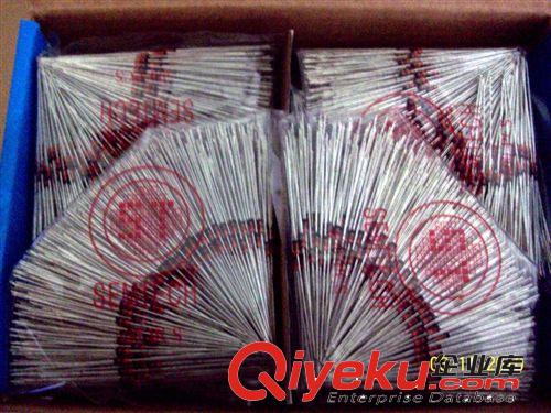 【廠家直銷】1W貼片穩壓二極管ZM4742A