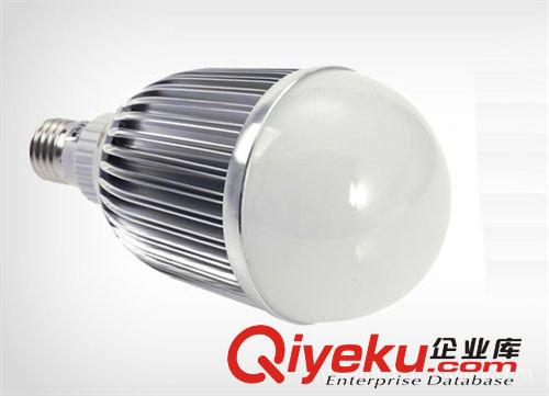 18W LED 球泡燈