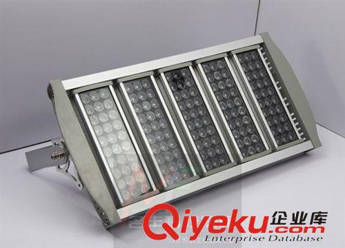 廠家直銷高桿隧道燈，批發(fā)LED隧道燈150W，專業(yè)LEDk路燈隧道燈