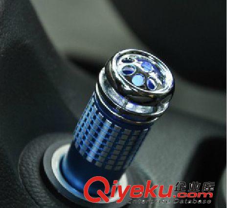 汽車空氣凈化器 車載除甲醛 負(fù)離子汽車氧吧 去臭 去煙味藍(lán)光氧吧原始圖片3