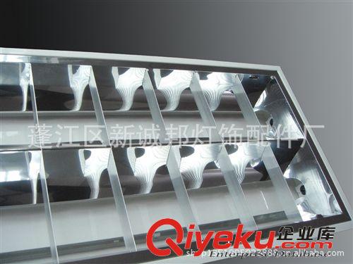 供應(yīng)T8嵌入式燈盤 300*600 2*20W/2*18W 格柵燈盤 反光鋁原始圖片3