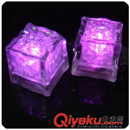 批發冰塊 婚慶/節日/酒吧用品 發光冰塊 地攤熱賣玩具冰塊原始圖片2