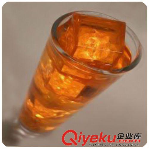 發(fā)光小夜燈 創(chuàng)意發(fā)光小夜燈 廠家直銷(xiāo) zz行貨原始圖片3