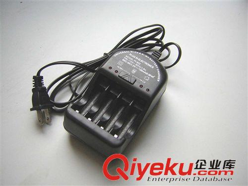 多功能電池充電器
