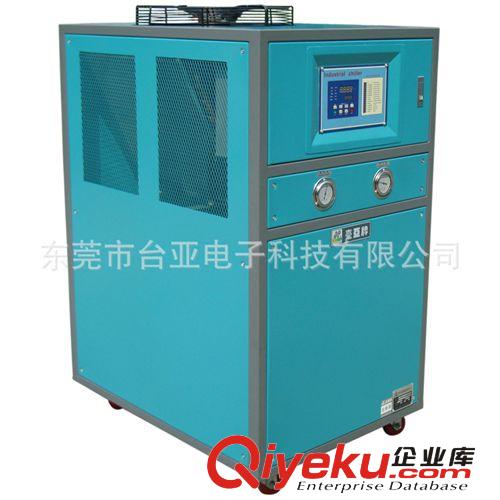 廠家直銷 風(fēng)冷式箱型冷水機(jī)組 {gx}節(jié)能 18年品質(zhì)保證原始圖片3