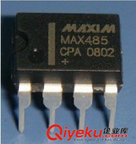 供應(yīng)通信IC MAX485  MAX485CSA  MAXIM/美信全新收發(fā)接收器IC