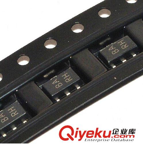 批發三極管 2SD1664T100R  貼片三極管  原裝zp現貨！