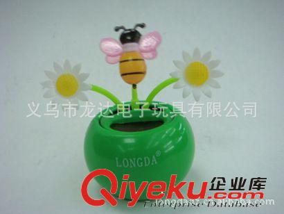 廠家直銷太陽能花 太陽花 汽車搖擺花 蘋果花太陽能玩具禮品