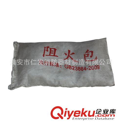 【廠家直銷】精美不銹鋼大小頭銀行柱   隔離柱