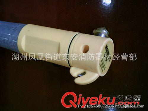 車用安全錘手電筒/應(yīng)急錘/多功能安全錘/塑料手電筒原始圖片2