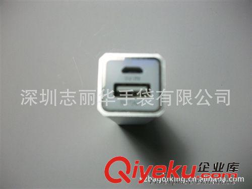 生產(chǎn)手機(jī),IPHONE IPAD 平板電腦 應(yīng)急充電器5V 2600mah移動電源原始圖片3