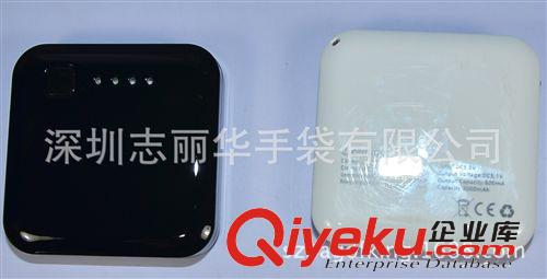 生產手機,帶手電筒 平板電腦 應急充電寶 5V 2000MAH移動電源原始圖片2