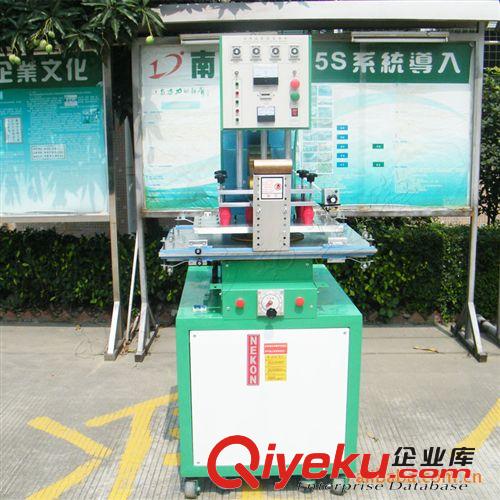 單頭高周波機(jī) 轉(zhuǎn)盤式高周波壓花機(jī) 5KW高周波壓花機(jī) 氣動高周波