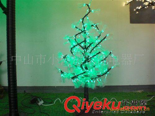 LED錐形圣誕景觀樹(shù)燈、沈陽(yáng)樹(shù)燈批發(fā)商、市政照明工程專用產(chǎn)品