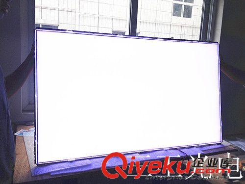 高配置大幅面導光板打點機 1.5*1.5m導光板激光打點機原始圖片2