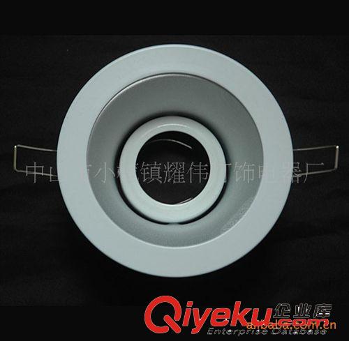 供應(yīng)新款LED嵌入天花燈防霧LED天花燈酒店、工程用嵌入天花燈、
