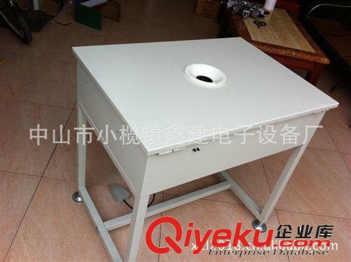 廠家直銷球泡燈組裝設(shè)備--全自動燈頭打點壓鉚機打釘鎖緊機