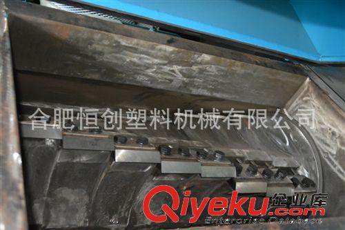 供應(yīng)大型PP800強(qiáng)力粉碎機(jī)帶自動(dòng)回收系統(tǒng)原始圖片3