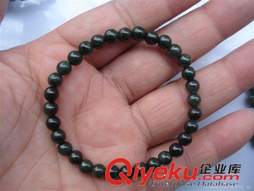 翡翠A貨 約12*10*3.5MM 碰邊裂邊大孔路路通 米散珠