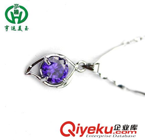 鋯石吊墜（帶項鏈）  廠家直銷 新款上市促銷 量大包郵