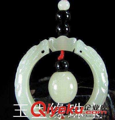 玉生緣 和田玉青白玉雙龍獻寶路路通車掛批發(fā) 河南玉石玉器批發(fā)原始圖片3