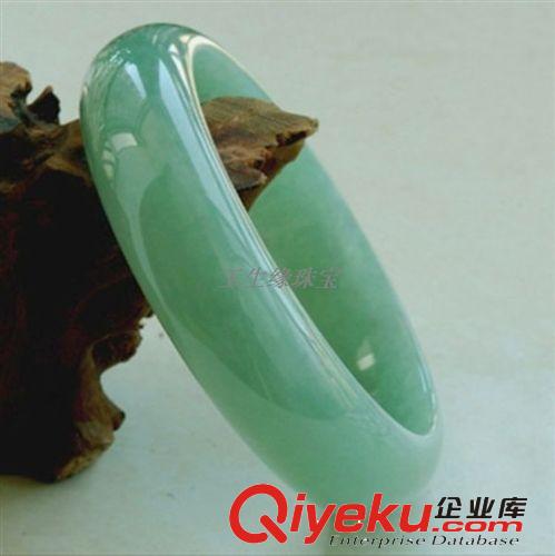 tr東陵玉女款手鐲 東陵玉批發 玉石手鐲批發 玉生緣玉器批發網
