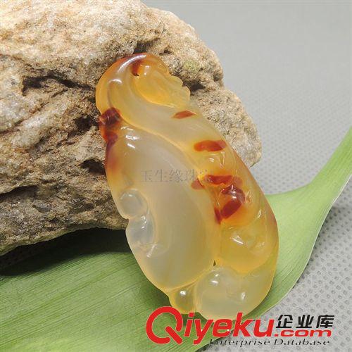 批發供應tr紅玉髓福壽如意吊墜 玉石掛件批發 南陽玉器批發網