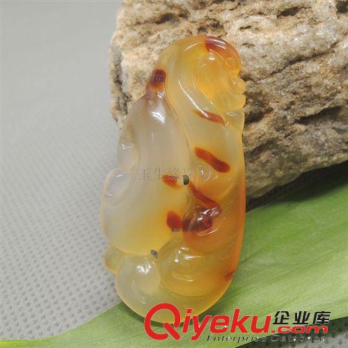 批發供應tr紅玉髓福壽如意吊墜 玉石掛件批發 南陽玉器批發網
