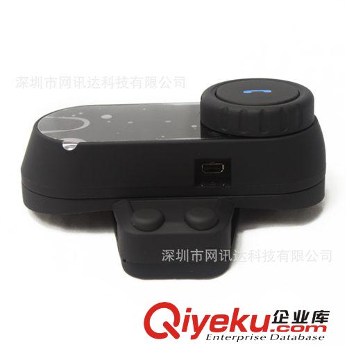 14摩托車對(duì)講機(jī) 全雙工對(duì)講機(jī) 1000米頭盔藍(lán)牙對(duì)講機(jī) 頭盔對(duì)講機(jī)原始圖片3