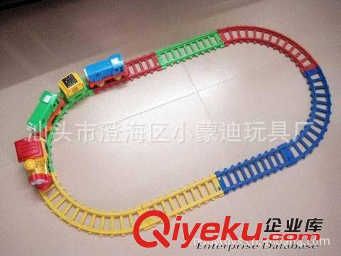托馬斯軌道車 小火車軌道9917B 兒童玩具車 塑料玩具批發(fā)原始圖片3