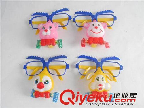 熊出沒面具帶燈光音樂 兒童玩具 光頭強(qiáng)面具 熊大面具 熊二面具