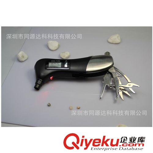 原創(chuàng)zp多功能測(cè)胎壓十合一車(chē)用安全工具 電筒 救生寶車(chē)工具電筒原始圖片3