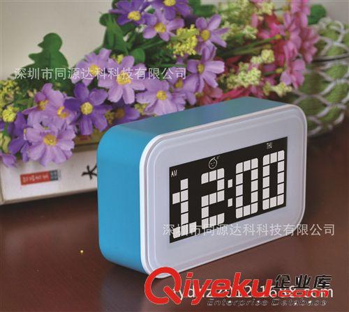 2013{zx1}款多功能戶外手電筒/多功能戶外用品/  【廠家新品推薦】