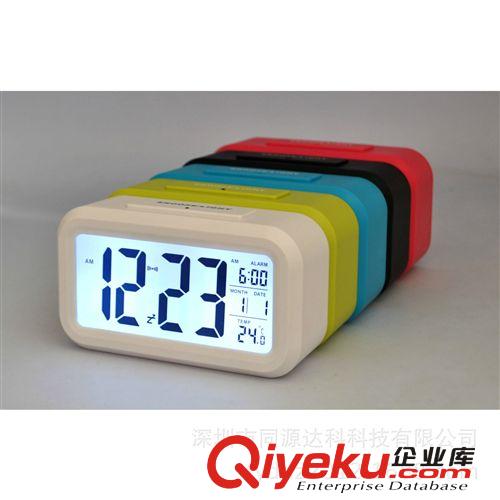 聰明多功能鐘  超大屏幕led鐘 創(chuàng)意大屏懶人時(shí)鐘 多功能電子鬧鐘