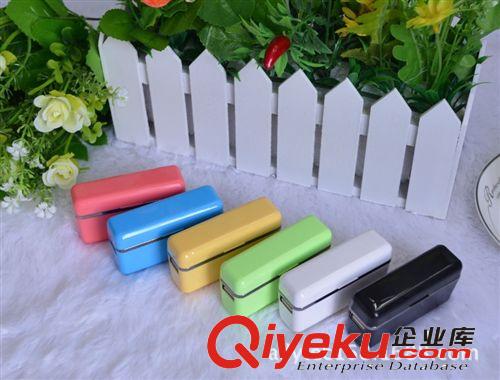 新款強光手電筒鋁殼高容量6000mah MICRO iphone5充電器移動電源