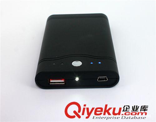 移動電源高容量 5000MAH  多功能MINI充電寶 采用進(jìn)口電芯原始圖片2