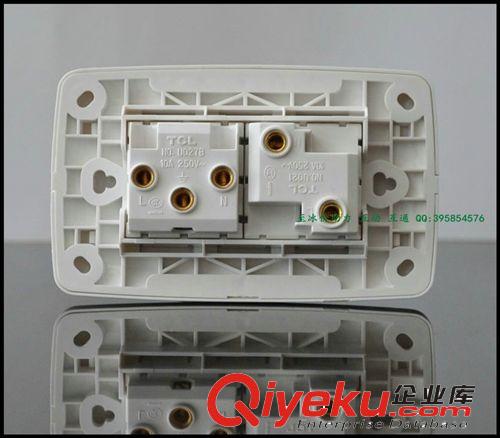 至冰價批：TCL118型/U系列/二位 復合五孔電源插座-U426/10USL原始圖片3