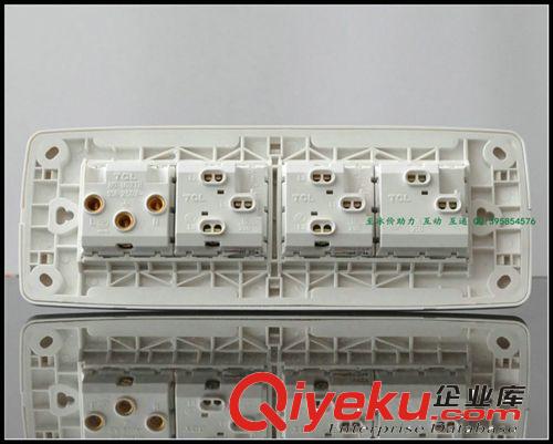 行業(yè)至冰價批發(fā)：TCL118型/U系列/四位 一開單+二開雙+三孔插原始圖片3