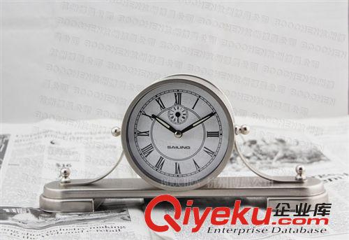 歐式風(fēng)格 美式鄉(xiāng)村北歐簡(jiǎn)約復(fù)古金屬鬧鐘座鐘臺(tái)鐘 拿破侖石英鐘原始圖片2