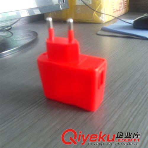 厂家批发5v1AUSB 按摩器用充电器  ce认证     足功率